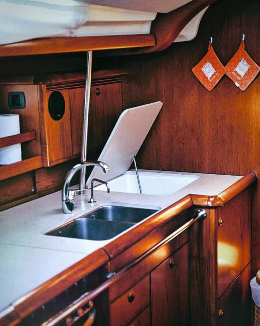Jeanneau Sun Odyssey 49 | Family M