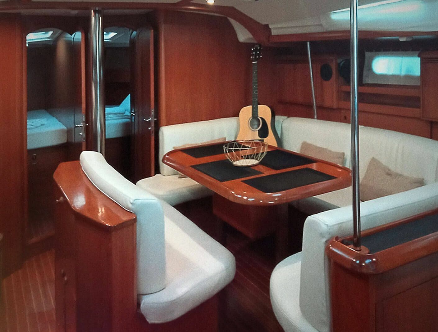 Jeanneau Sun Odyssey 49 | Family M