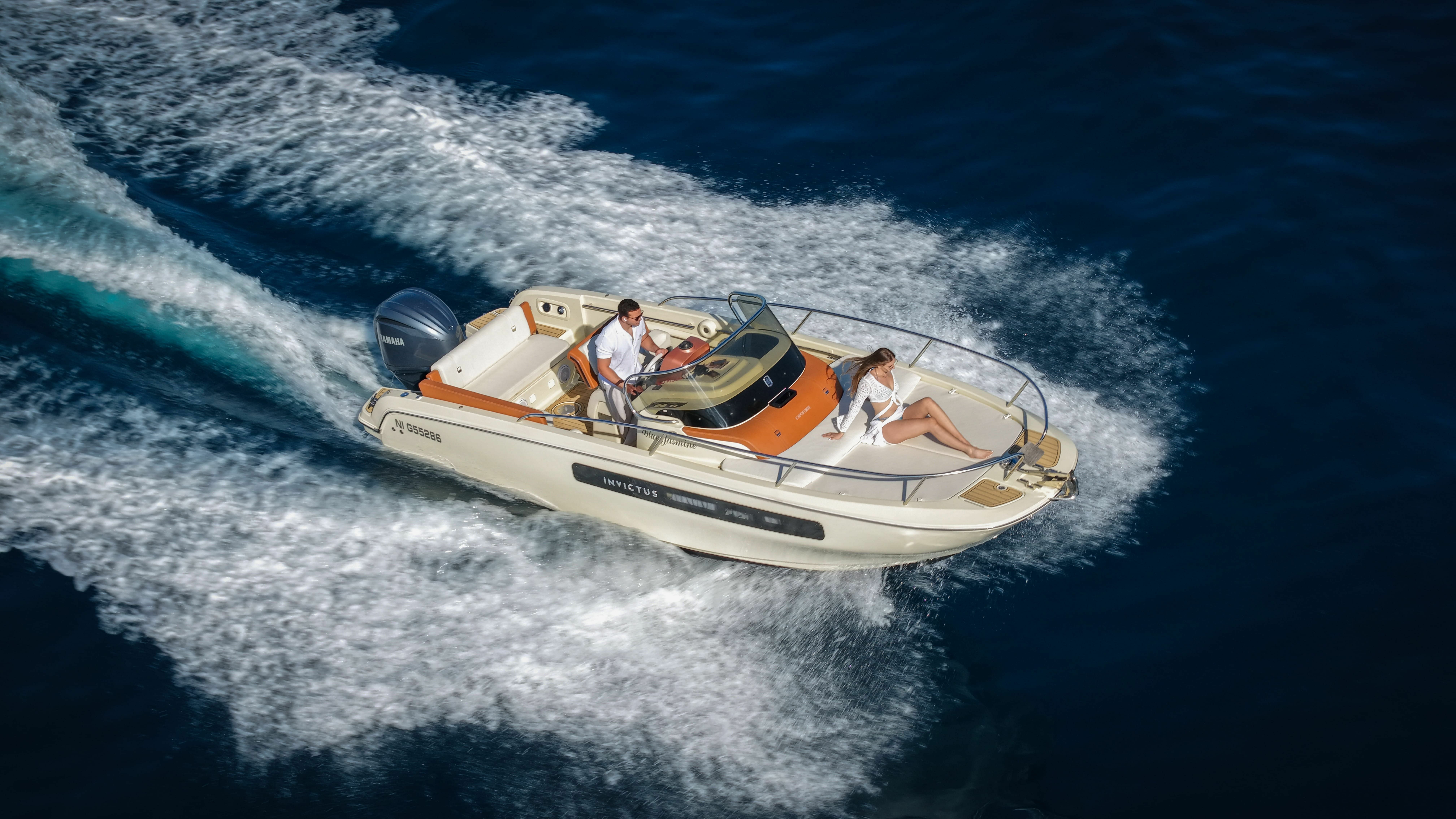 Invictus 240 | Blue Jasmine