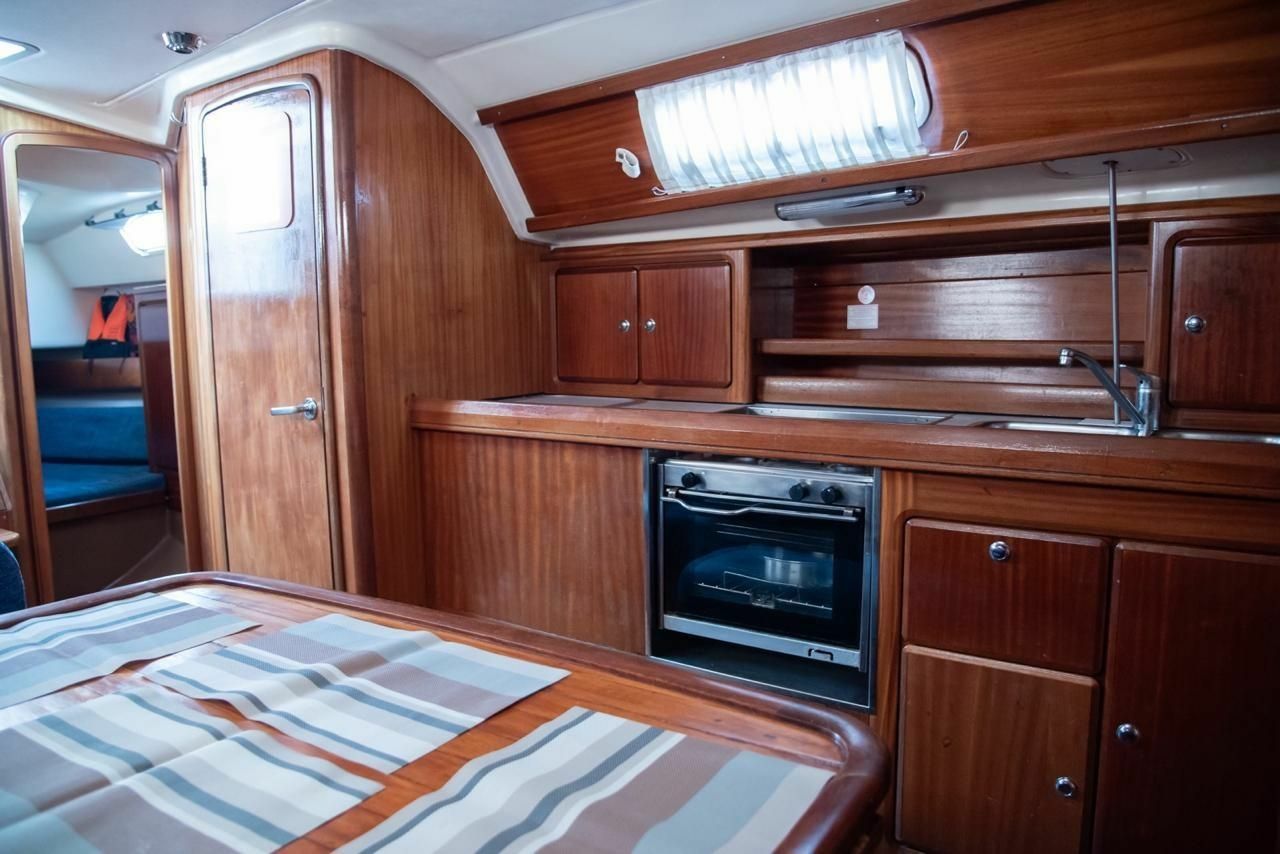 Bavaria Cruiser 37 | Marina
