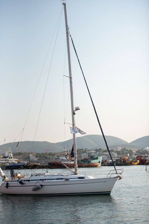 Bavaria Cruiser 37 | Marina