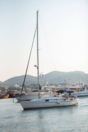 Bavaria Cruiser 37 | Marina