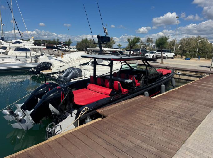Axopar T-Top Brabus Line 37 | Pacha