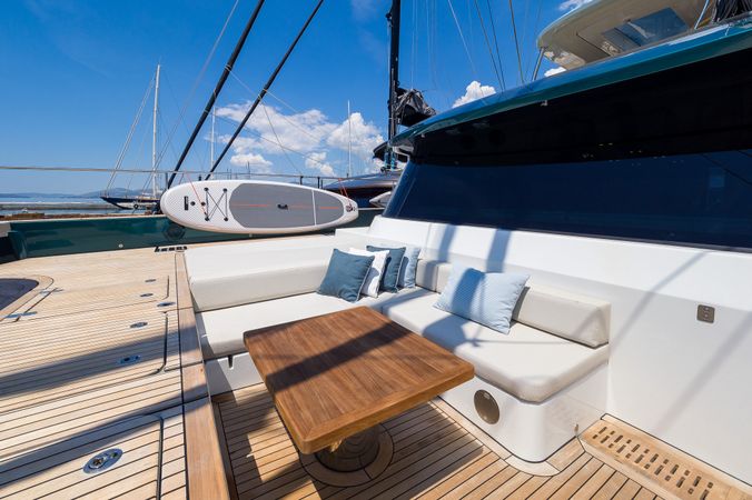 Sunreef 70 | Midori