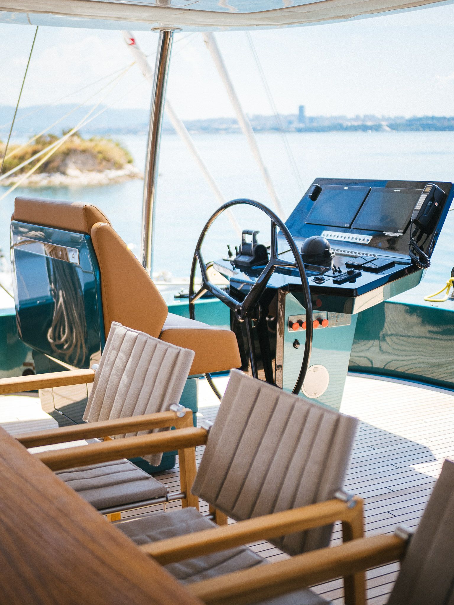 Sunreef 70 | Midori