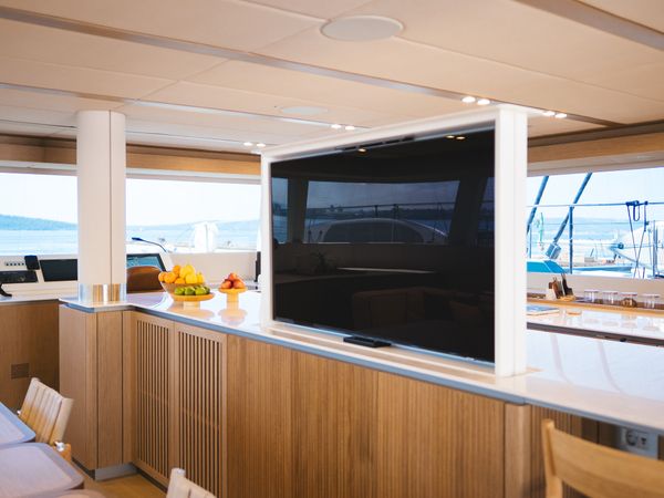 Sunreef 70 | Midori