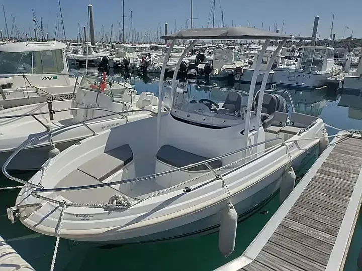 Jeanneau Cap Camarat 5.5 CC | Leo Jules
