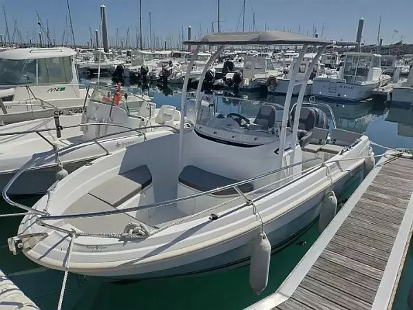Jeanneau Cap Camarat 5.5 CC | Leo Jules