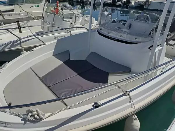Jeanneau Cap Camarat 5.5 CC | Leo Jules