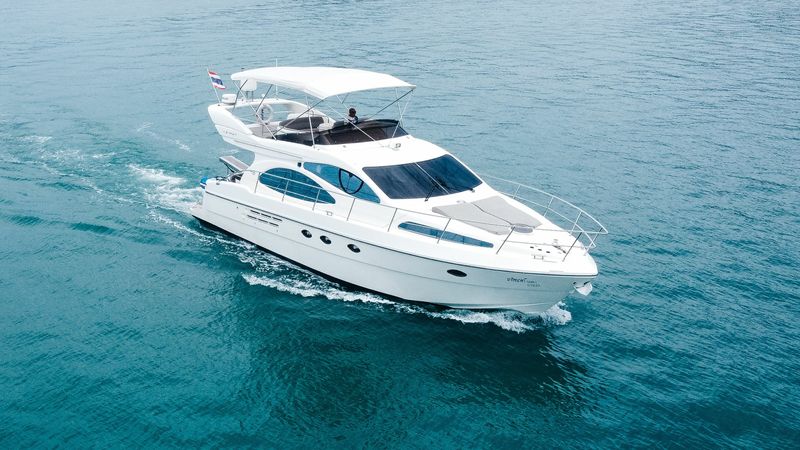 Azimut 46 | Mas Que Aqua