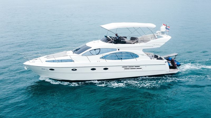 Azimut 46 | Mas Que Aqua