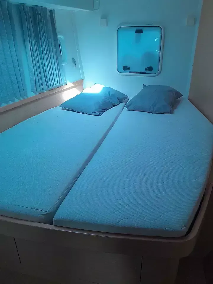 Lagoon 42 | Speranza B&B