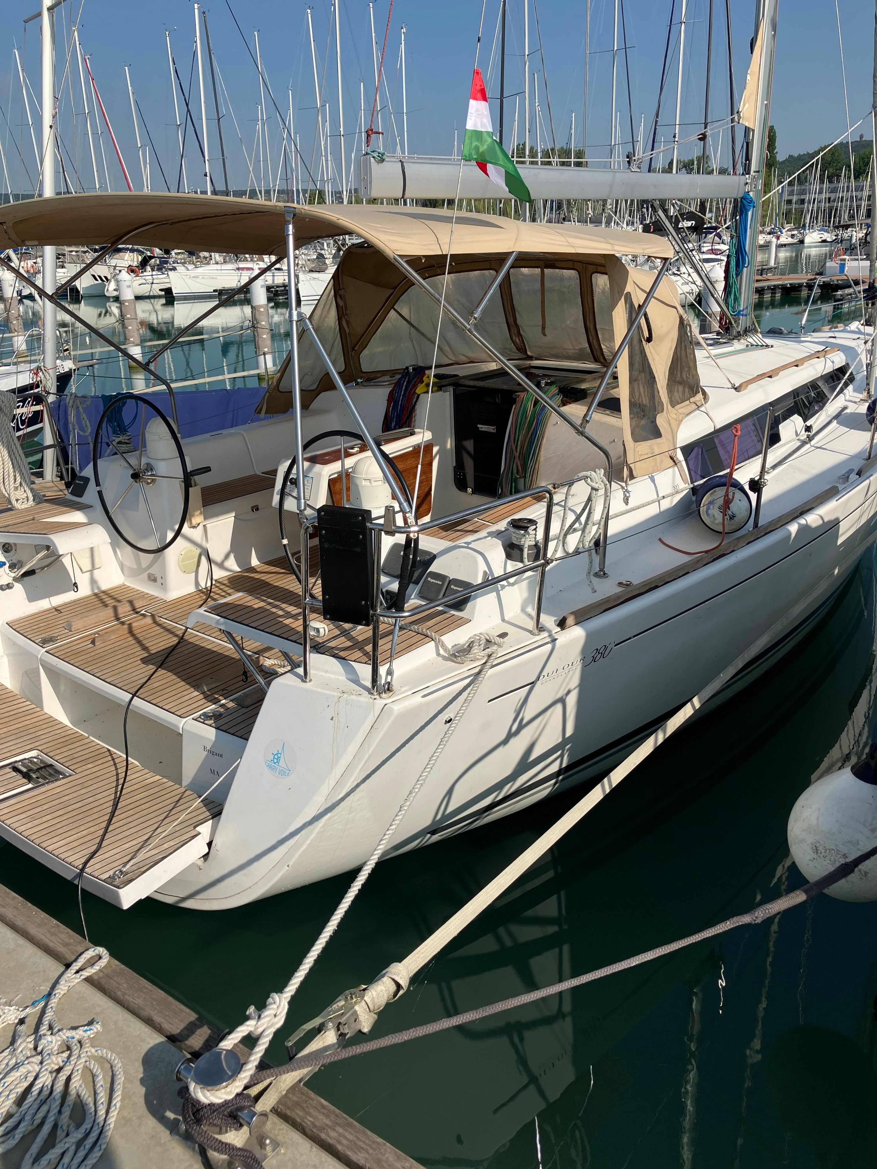Dufour 380 | Brigant