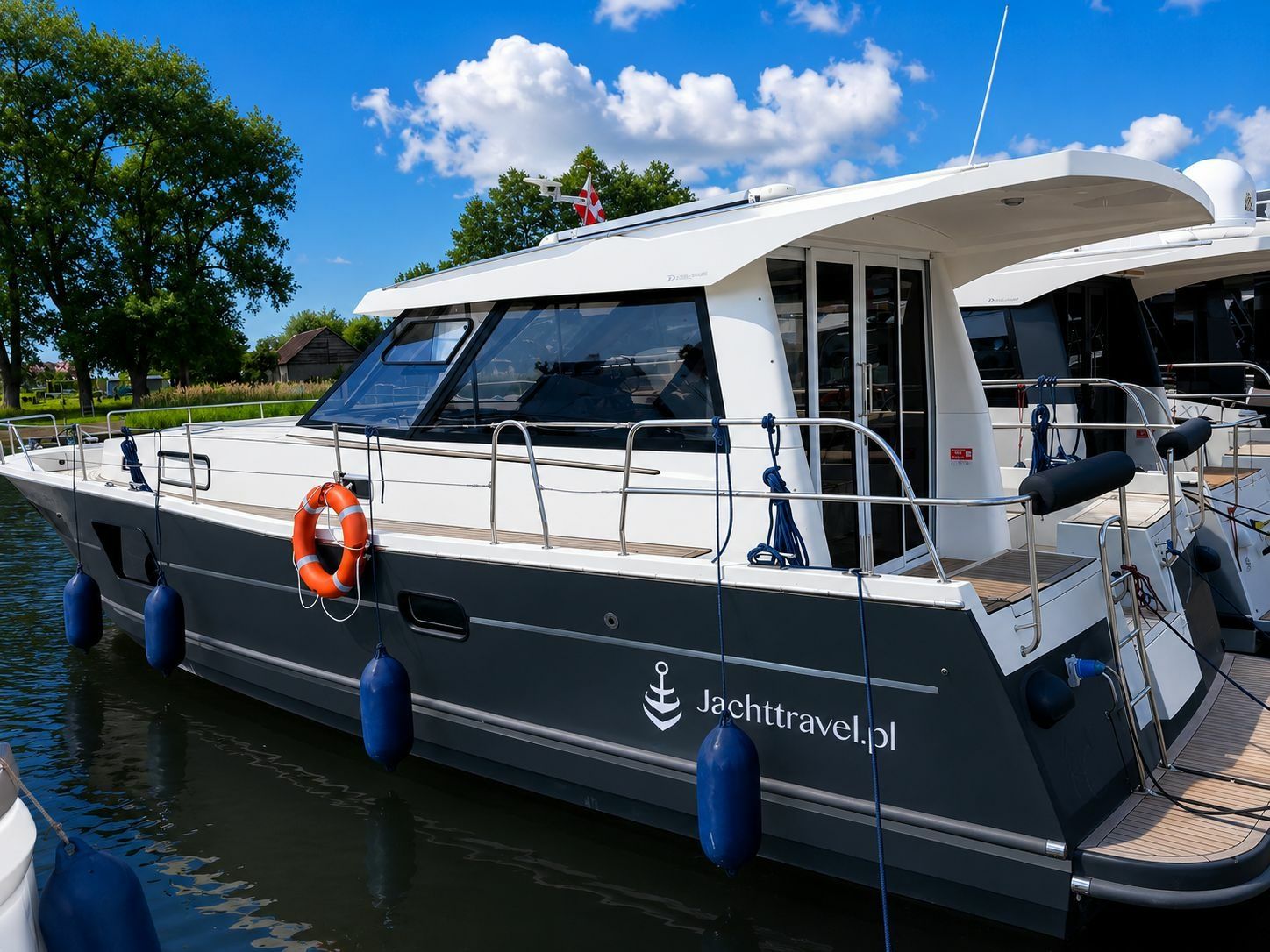 Delphia Nautika 1300 | Simoon