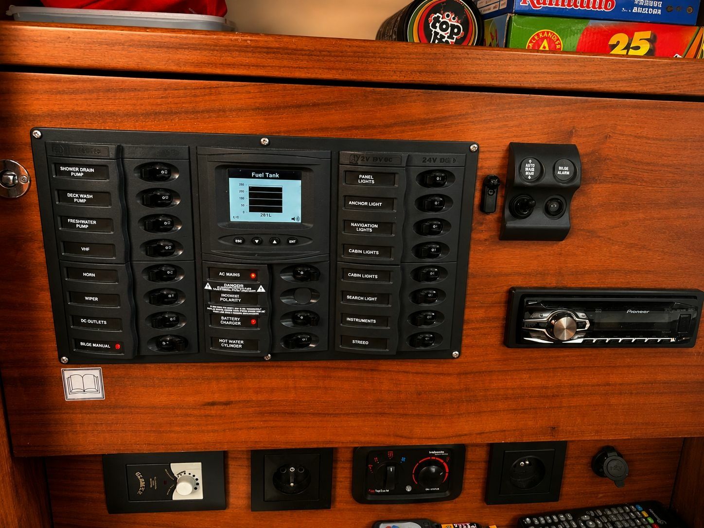 Delphia Nautika 1300 | Simoon