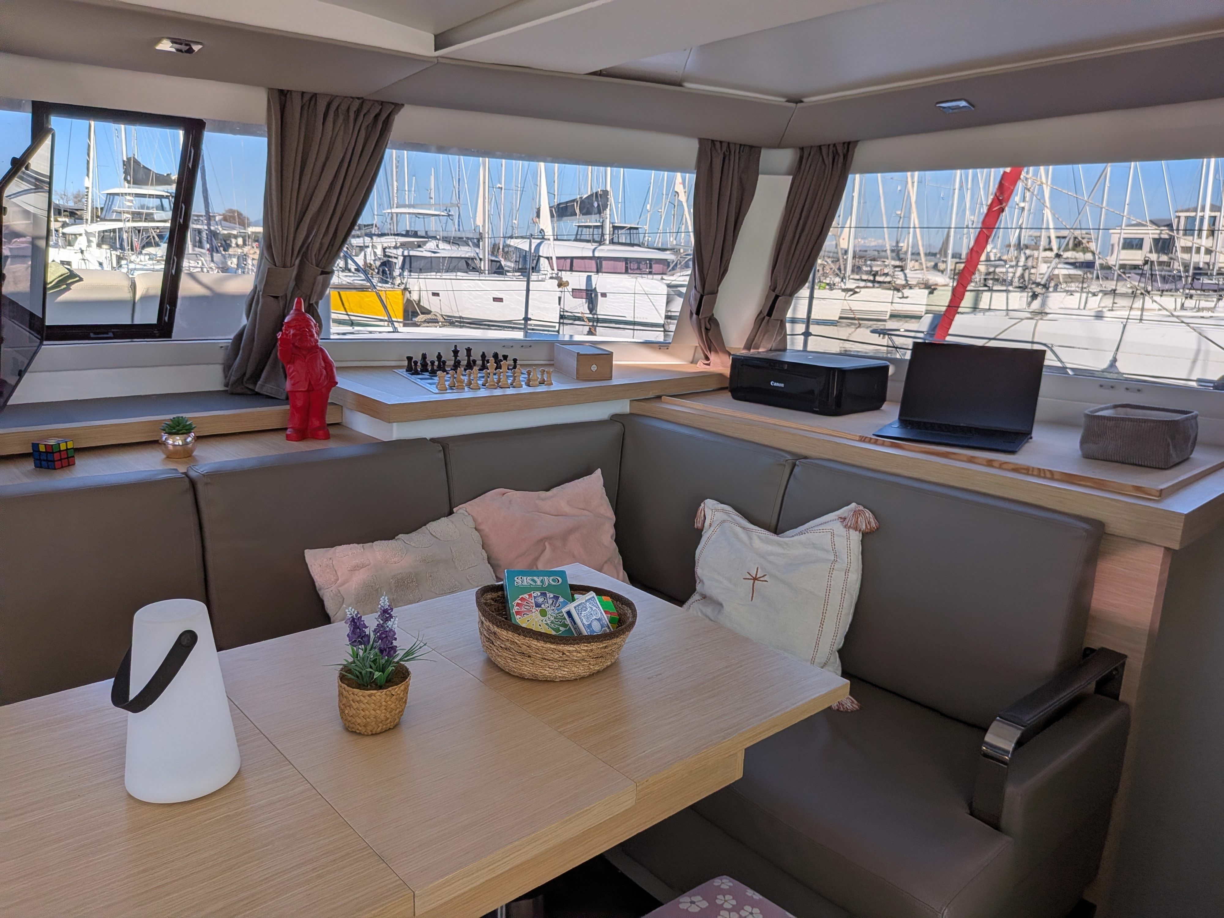 Fountaine Pajot Astrea 42 | Seaview