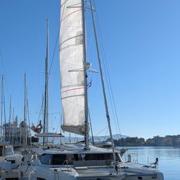 Fountaine Pajot Astrea 42 | Seaview