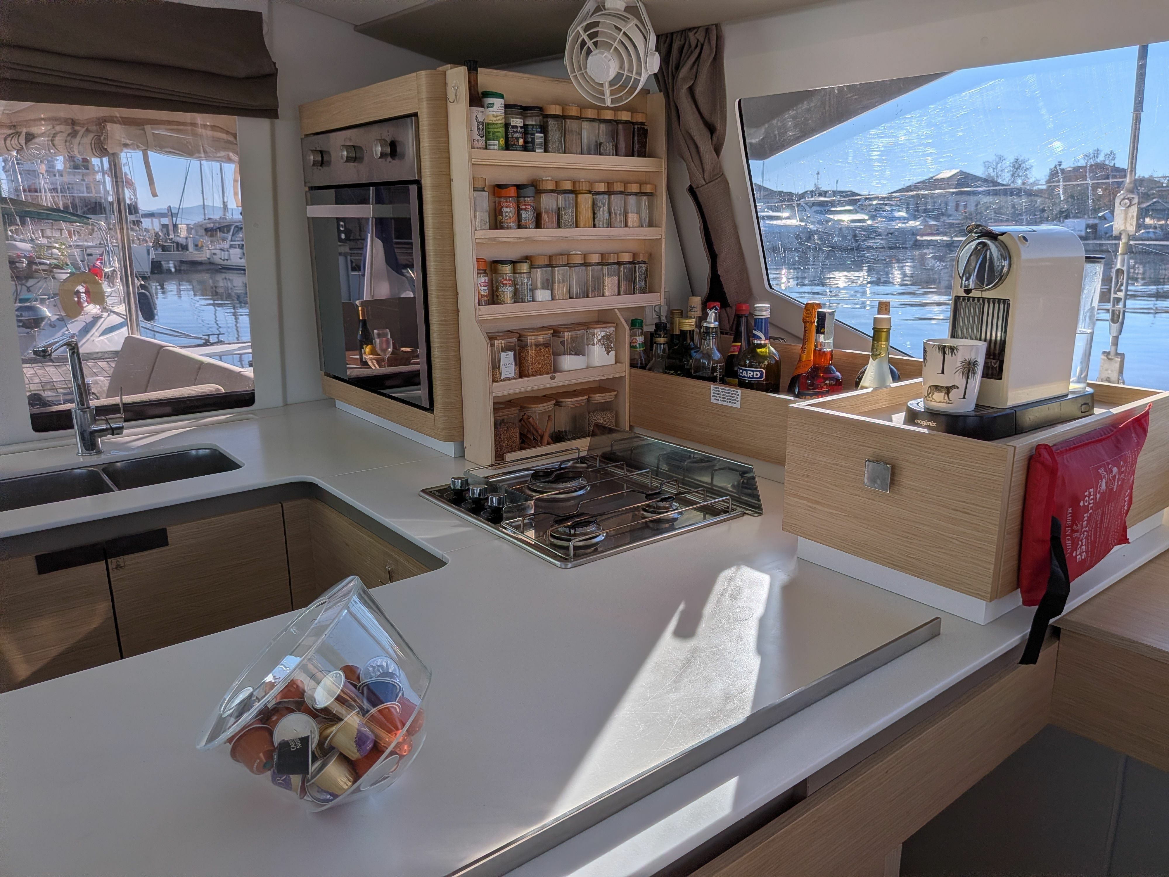 Fountaine Pajot Astrea 42 | Seaview