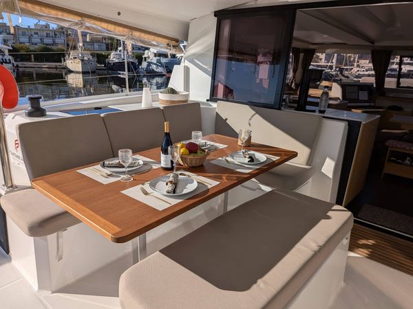 Fountaine Pajot Astrea 42 | Seaview