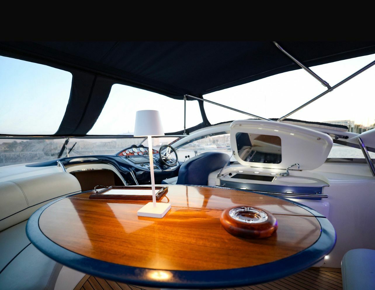 Atlantis 47 | Seven