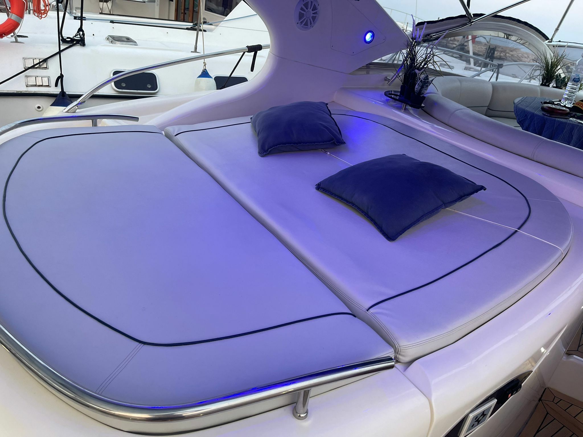 Atlantis 47 | Seven