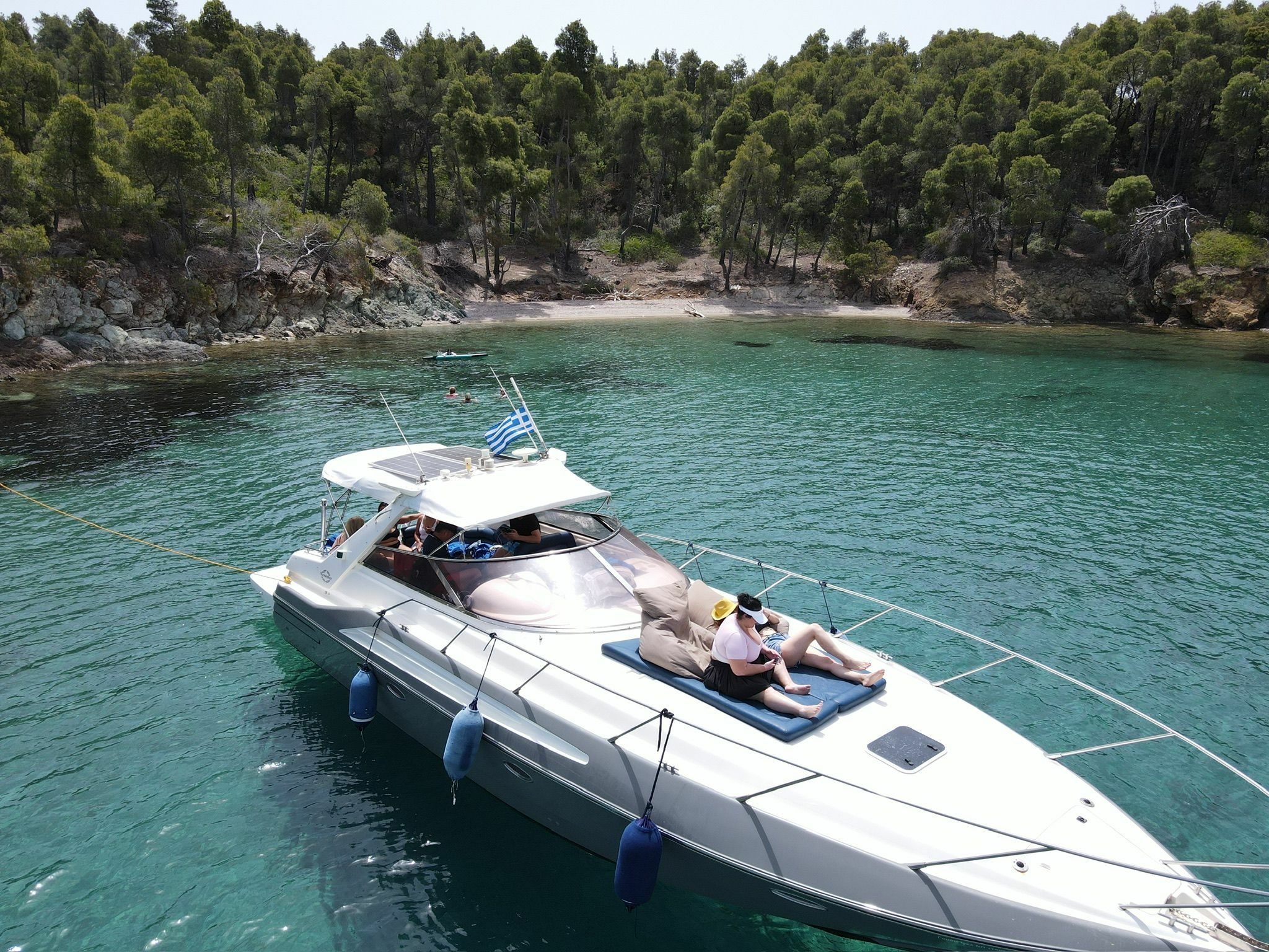 Sunseeker Martinique 39 | White Eagle