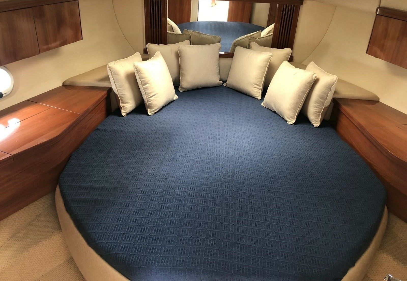 Sealine 34 | White Eagle 3