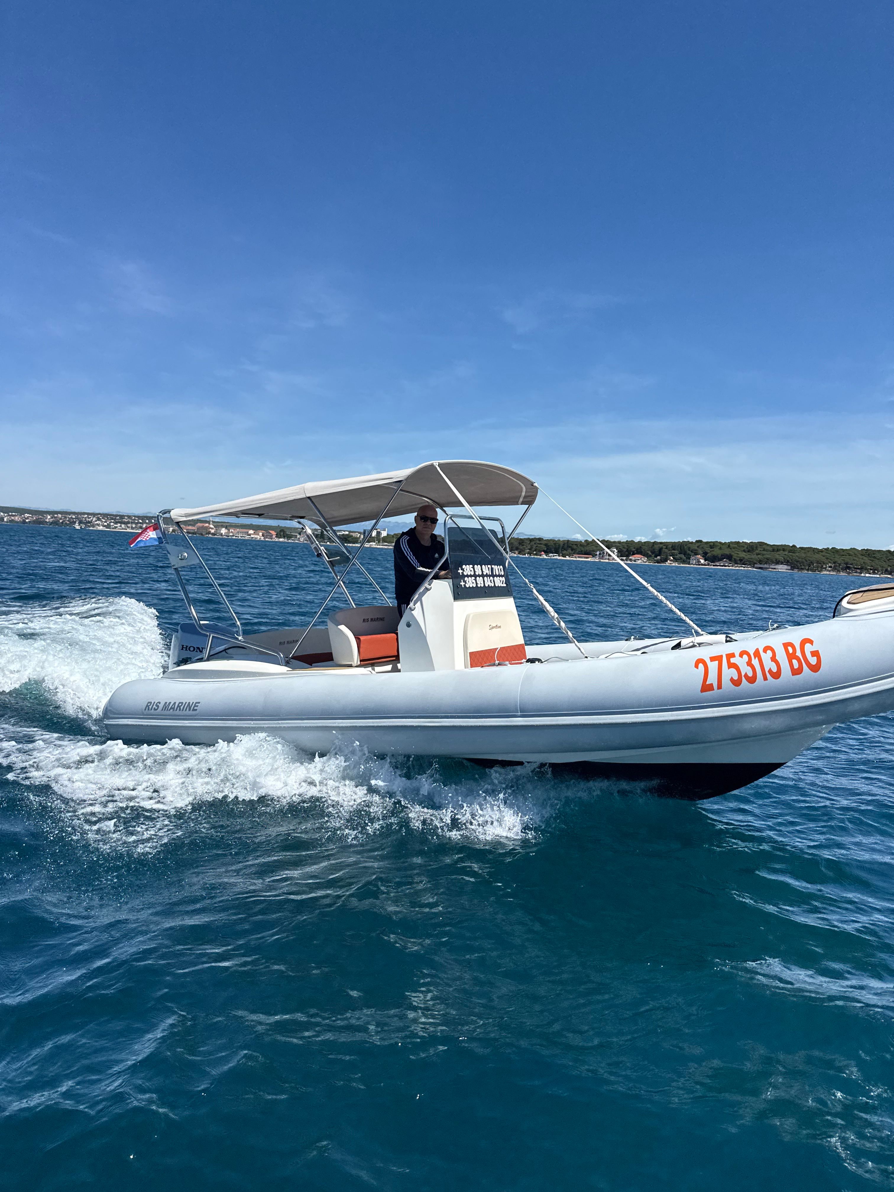 Tiger Marine 750 | 24