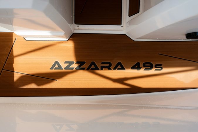 Azzara 49s | 26