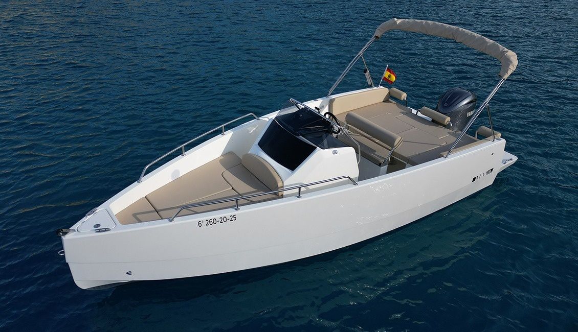 Nuva Yachts M6 | Lima