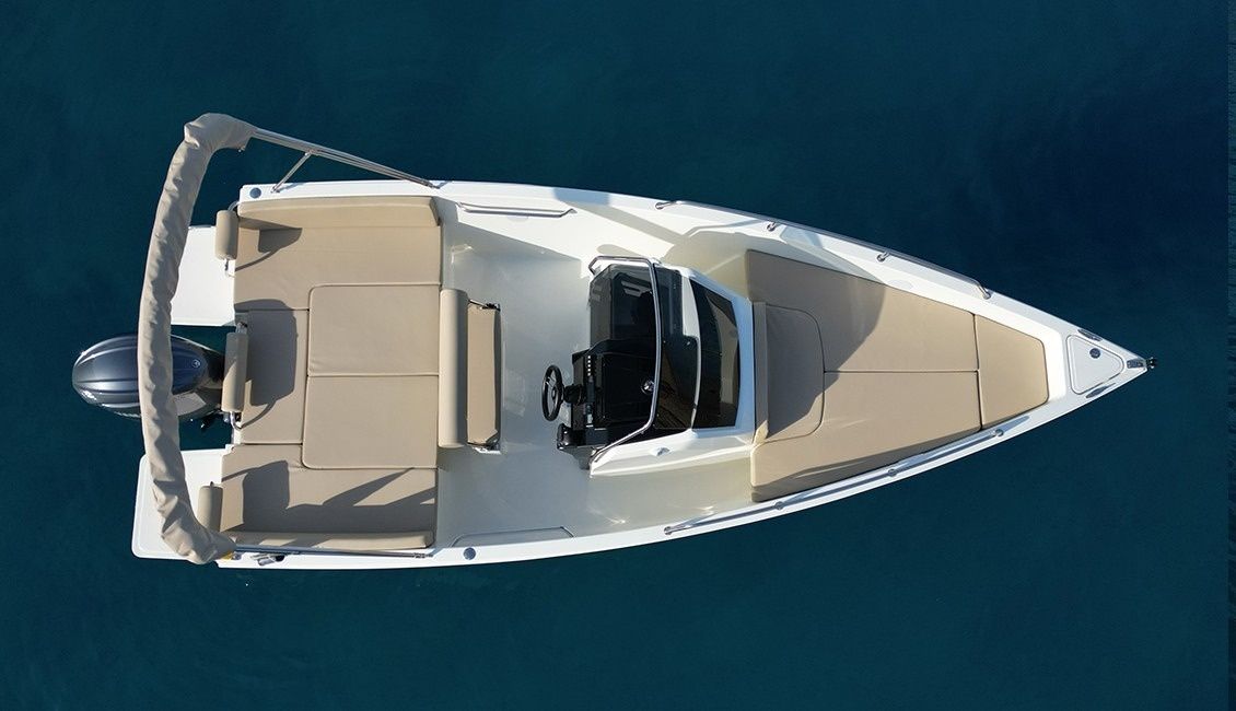 Nuva Yachts M6 | Lima