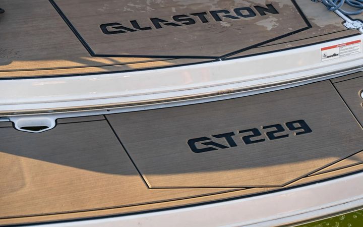 Glastron 229 | 21