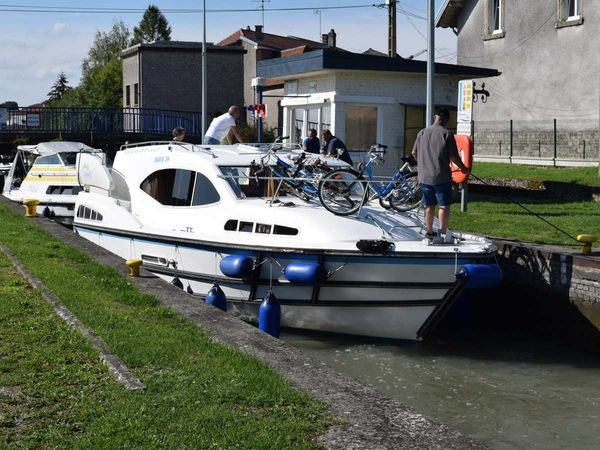 Haines Navig 34S | 1