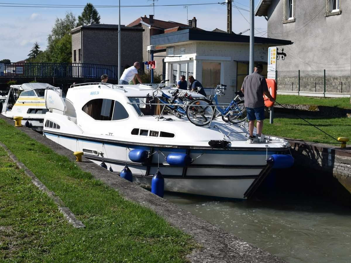 Haines Navig 34S | 2