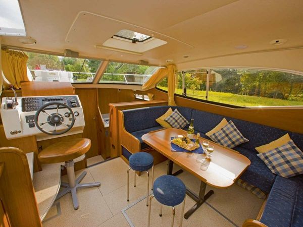 Haines Navig 34 | 4