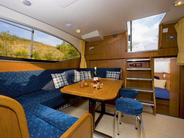 Haines Navig 34 | 4