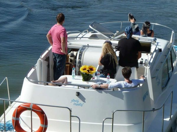 Haines Navig 40 | 13