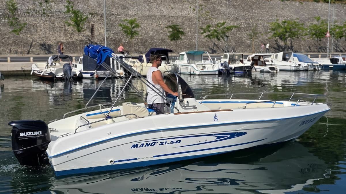 Mano Marine 21.50 Sport Fish | Light Blue