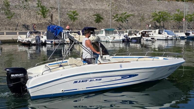 Mano Marine 21.50 Sport Fish | Light Blue