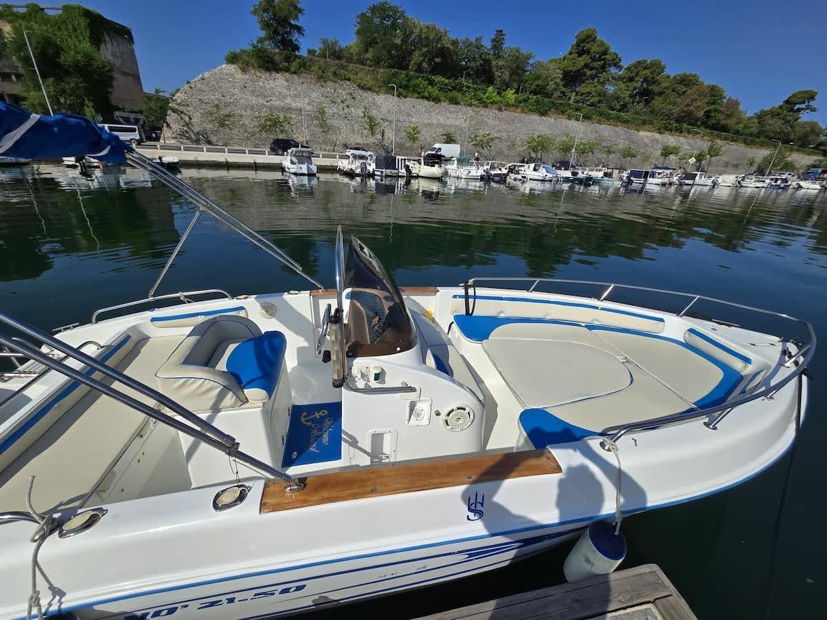 Mano Marine 21.50 Sport Fish | Light Blue