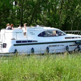 Haines Navig 40 | 16