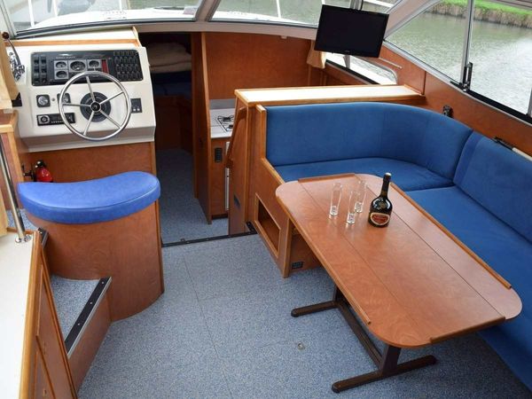 Haines Navig 40 | 18
