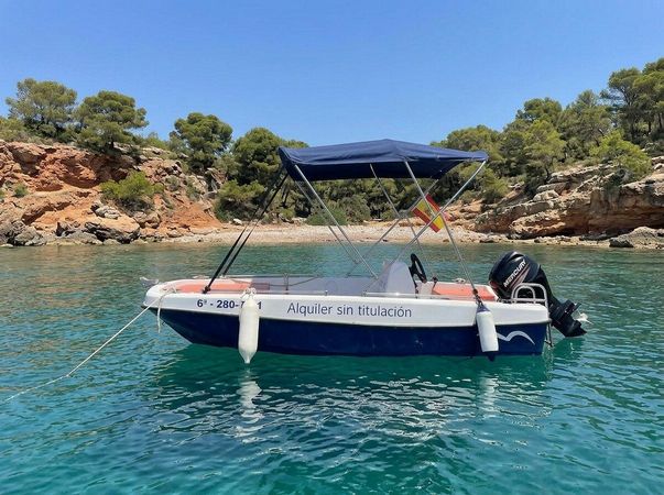 Bond Yachts 13 | La Bond