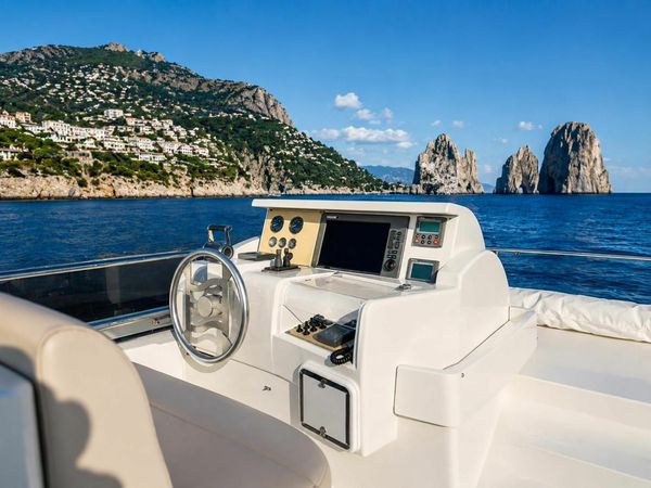 Ferretti 680 | Jumpi