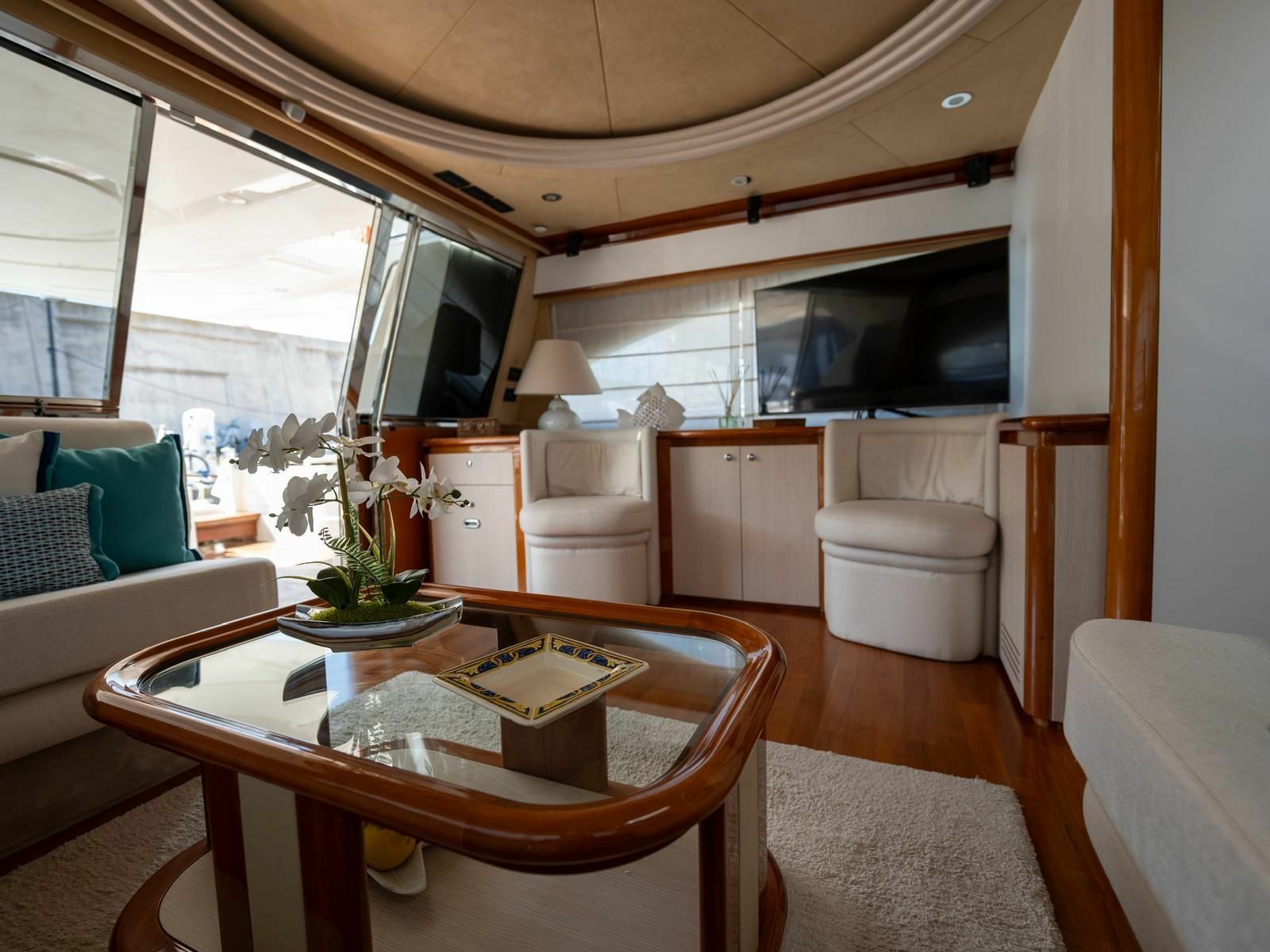 Ferretti 680 | Jumpi
