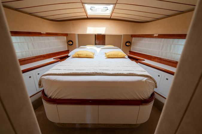 Ferretti 680 | Jumpi