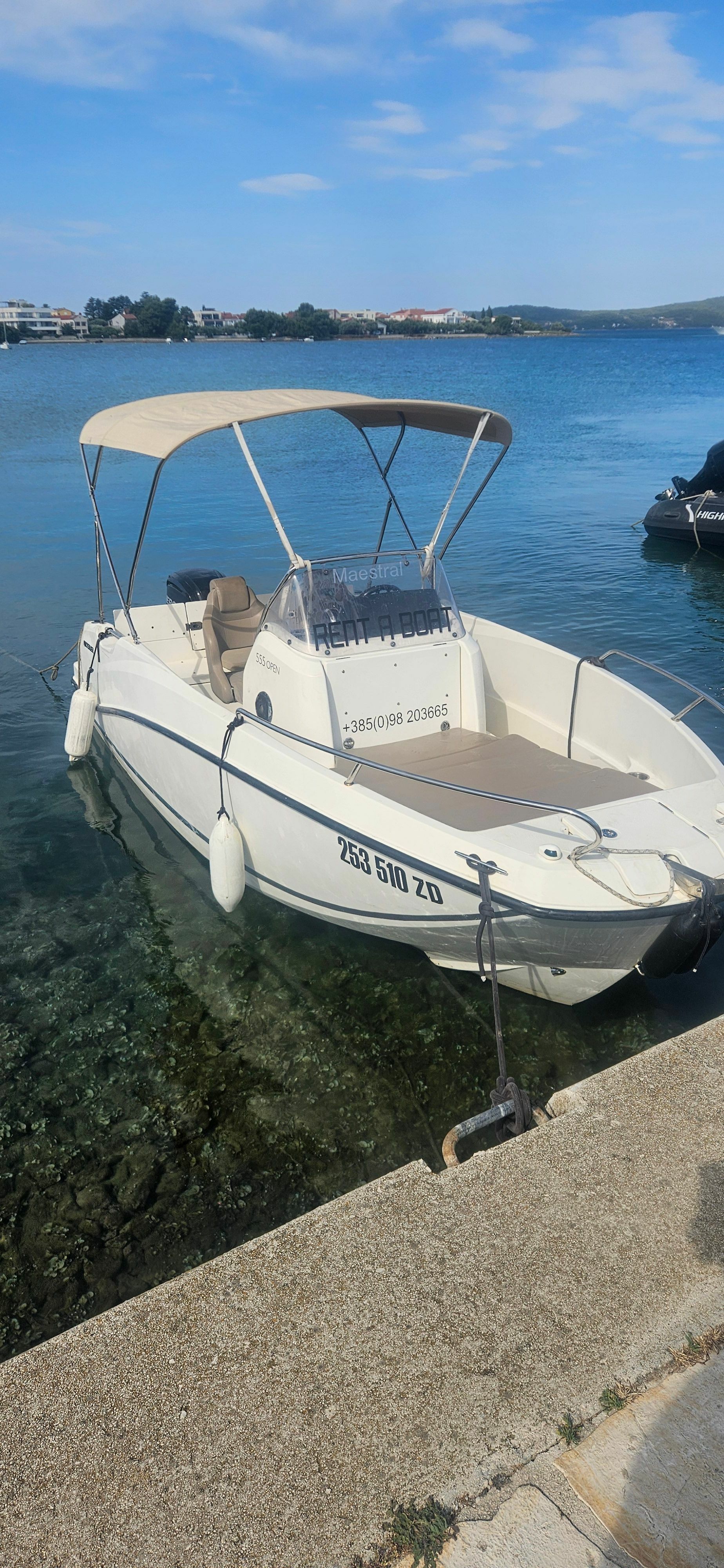 Quicksilver Activ 555 | 19