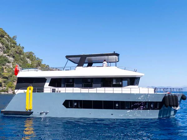 Trawler 72 | Akya S