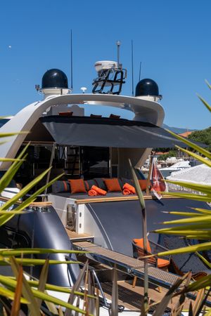 Cerri Cantieri Navali 86 | Le One