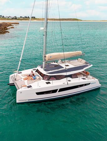 Fountaine Pajot New 41 | Shaula